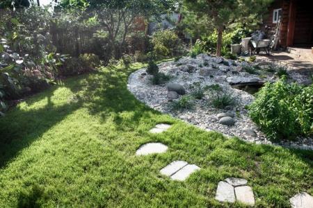 Quels travaux de jardin privilégier pour un extérieur durable ?